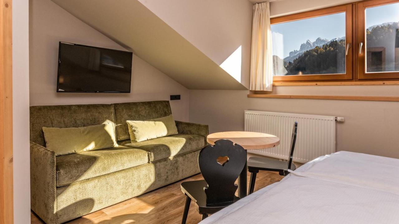 Garni Pramstrahler Hotell Klausen Exteriör bild