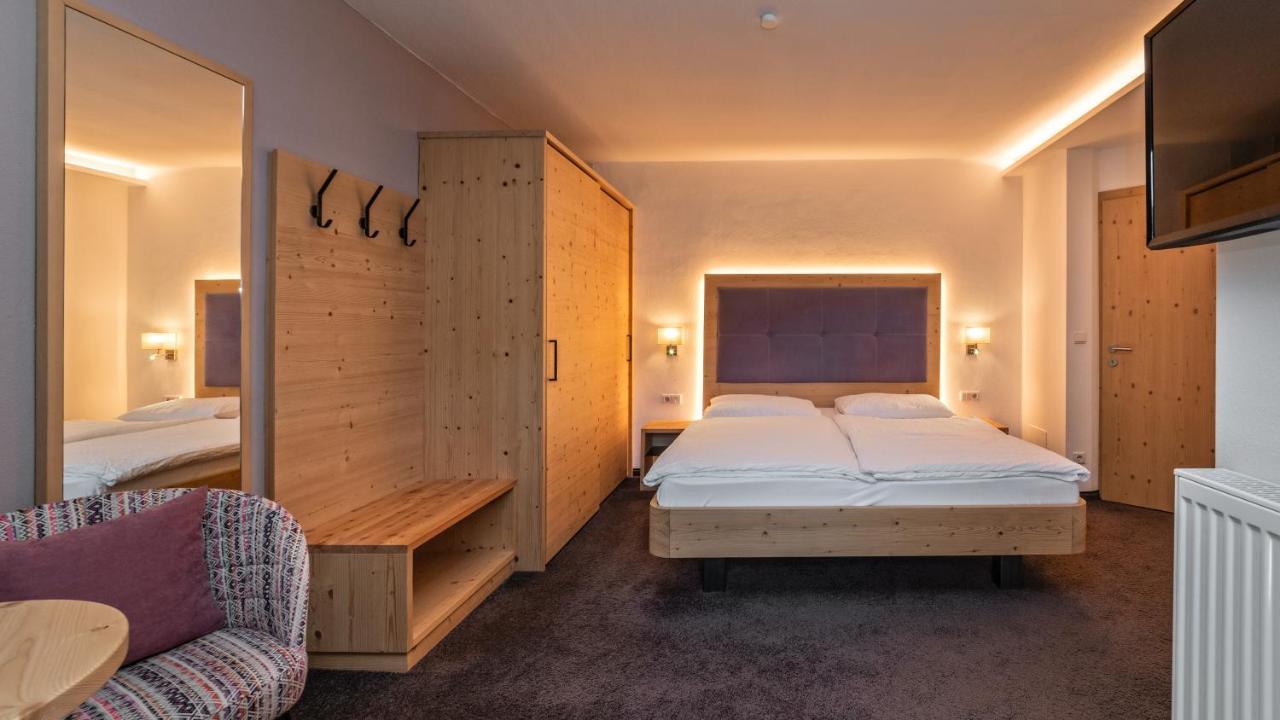 Garni Pramstrahler Hotell Klausen Exteriör bild