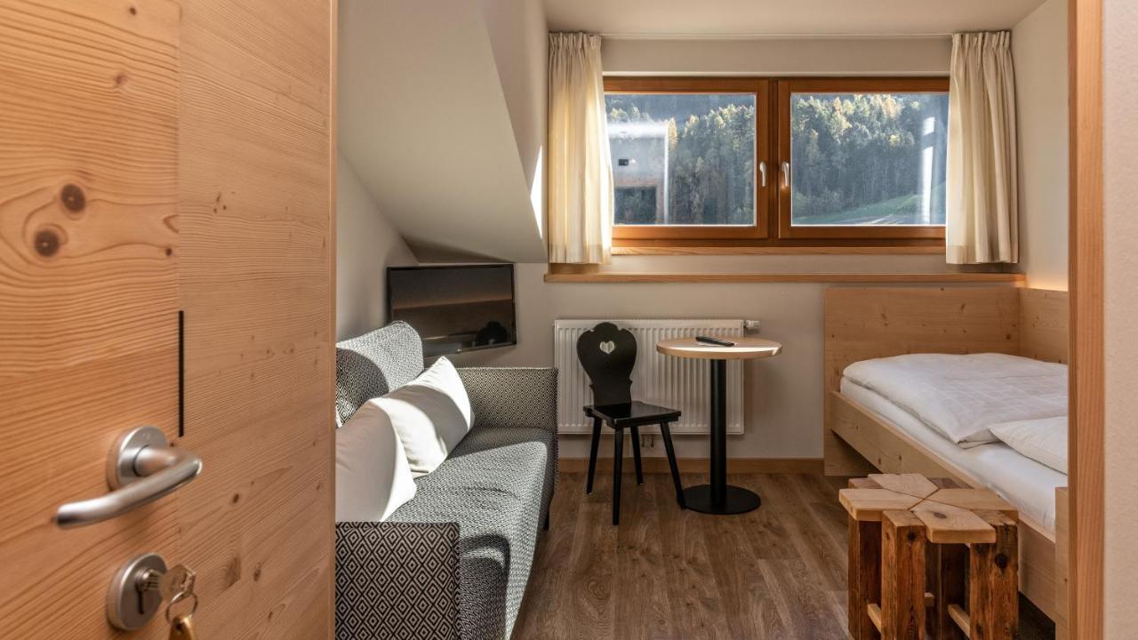 Garni Pramstrahler Hotell Klausen Exteriör bild