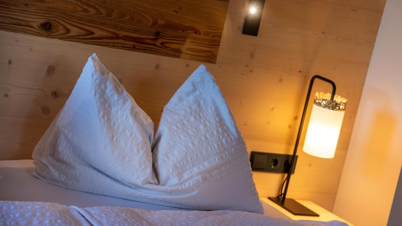 Garni Pramstrahler Hotell Klausen Exteriör bild