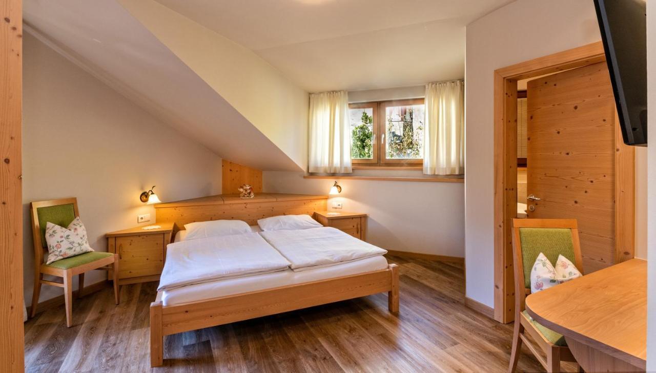 Garni Pramstrahler Hotell Klausen Exteriör bild
