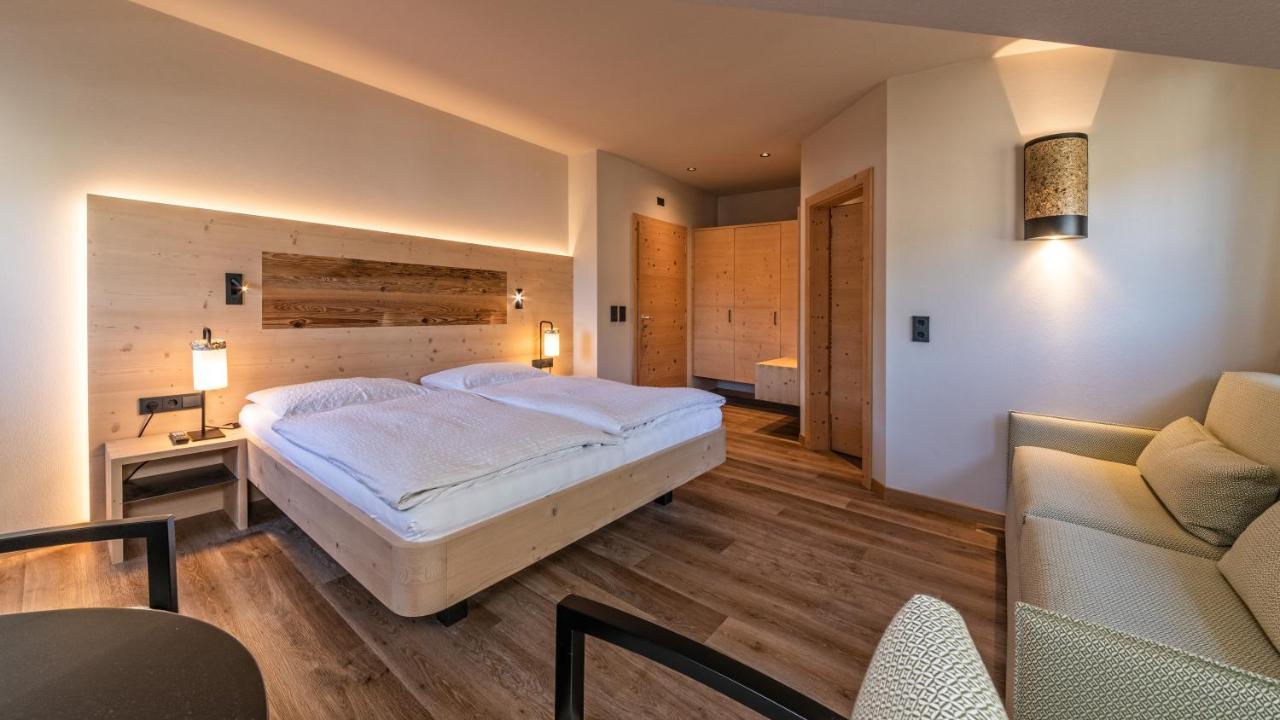 Garni Pramstrahler Hotell Klausen Exteriör bild