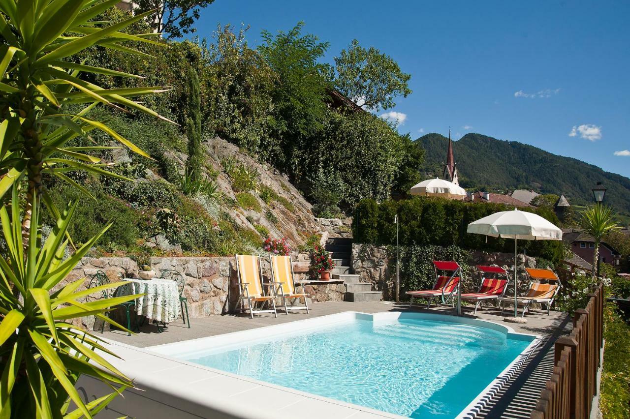 Garni Pramstrahler Hotell Klausen Exteriör bild